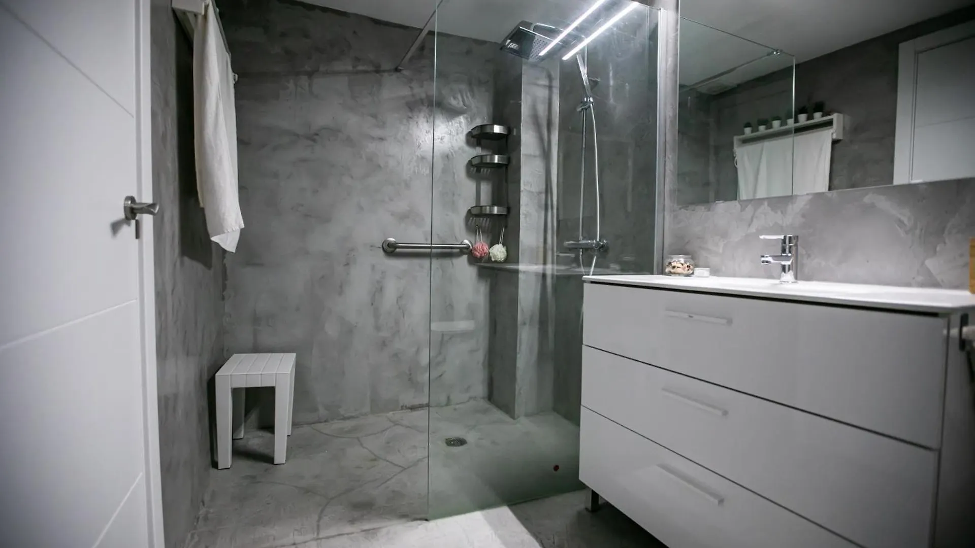 Apartamento Doctor Eusebio Leon Sevilla 0*,  España